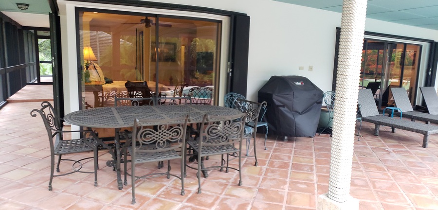 Patio Dining Area